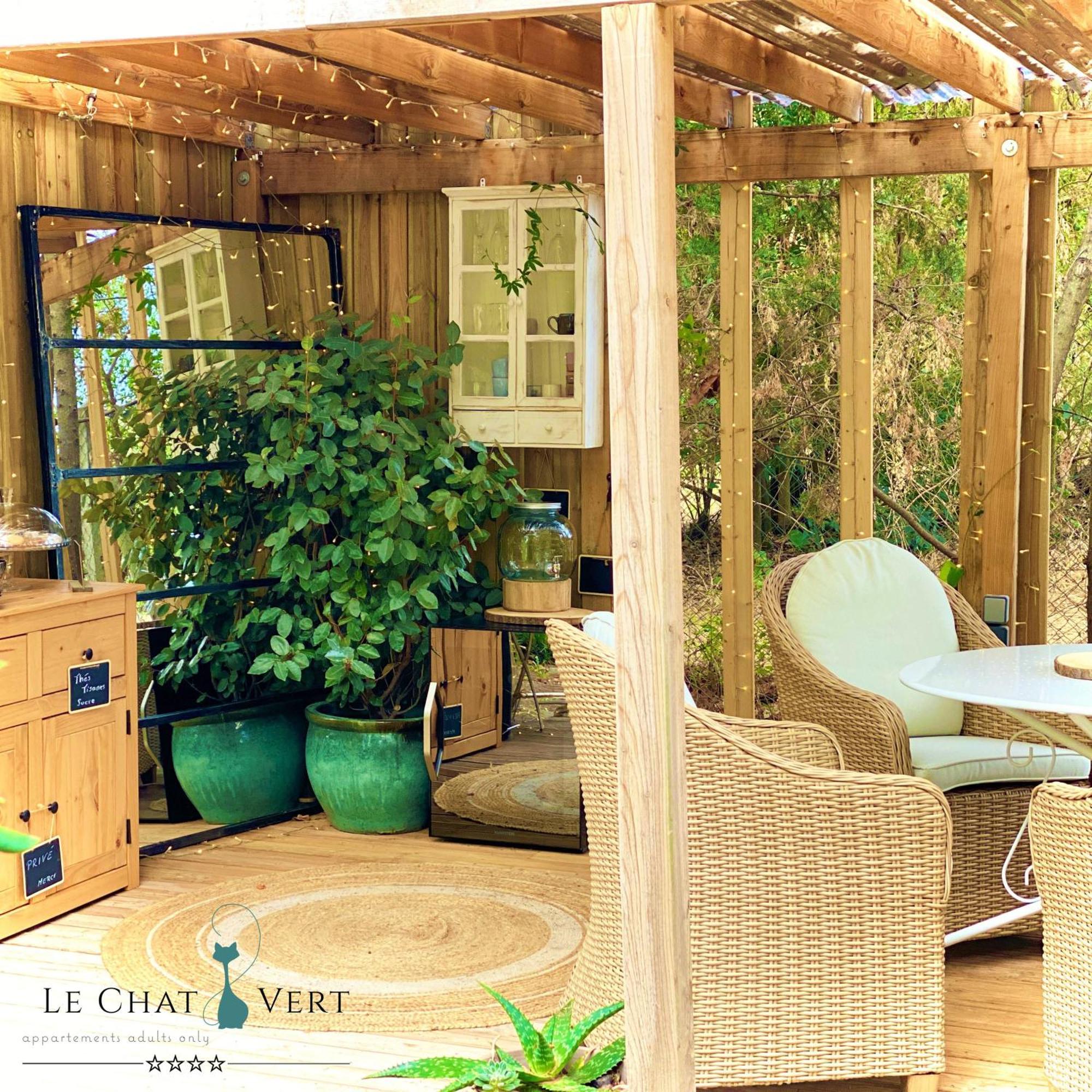 Le Chat Vert - Appartements Adults Only Saint-Andre  Bagian luar foto