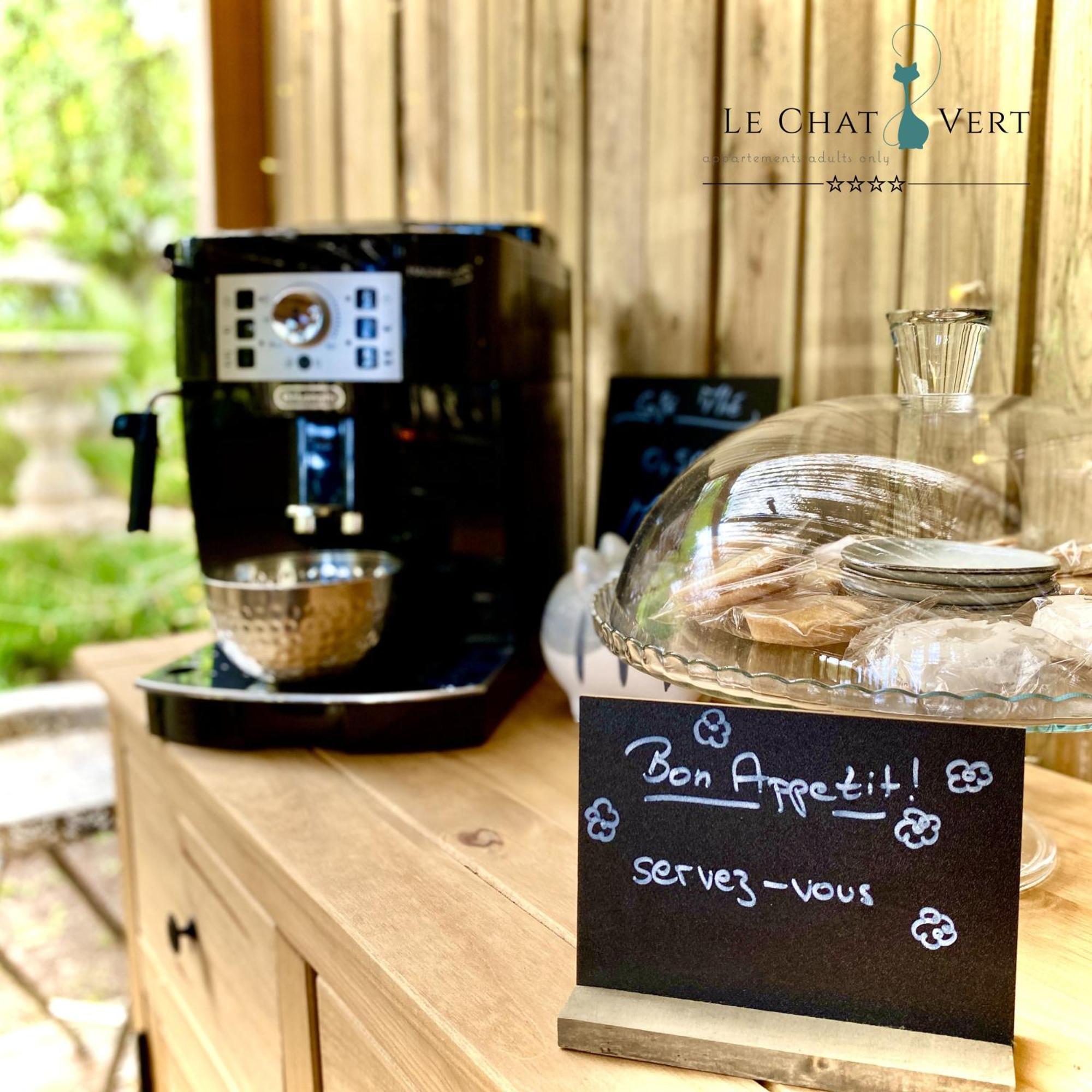 Le Chat Vert - Appartements Adults Only Saint-Andre  Bagian luar foto